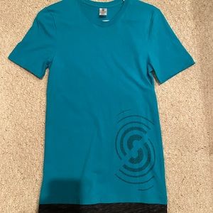 Teal/ turquoise Strong Nation tee- long length